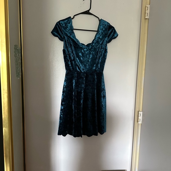 Altared State Dress - Picture 3 of 4